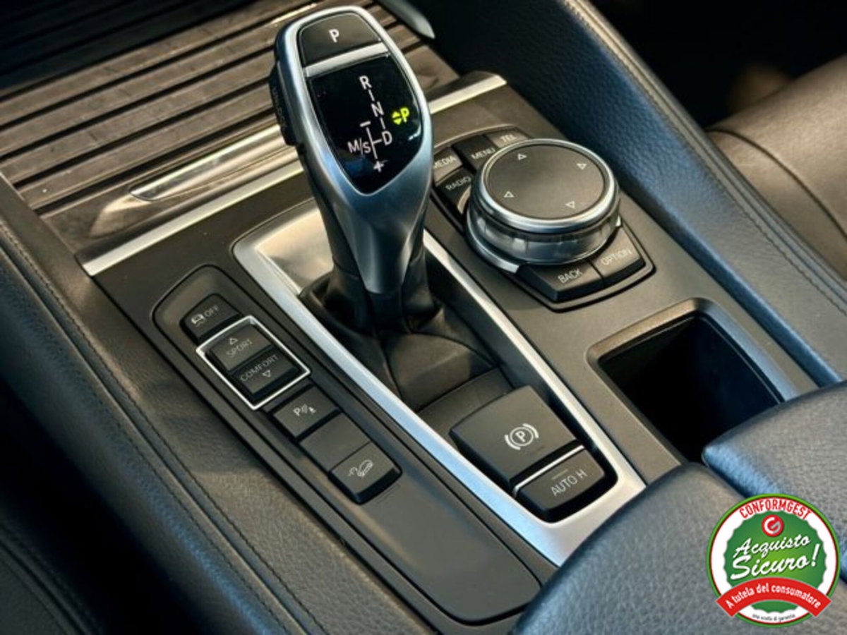 BMW X6 xDrive30d 258CV Extravagance (12)