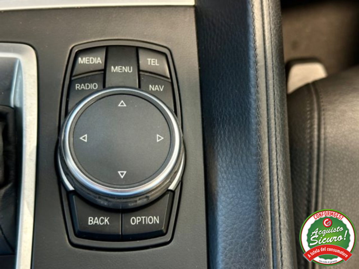 BMW X6 xDrive30d 258CV Extravagance (15)