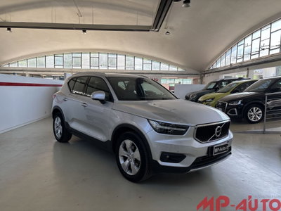 Volvo XC40 T3 (2)