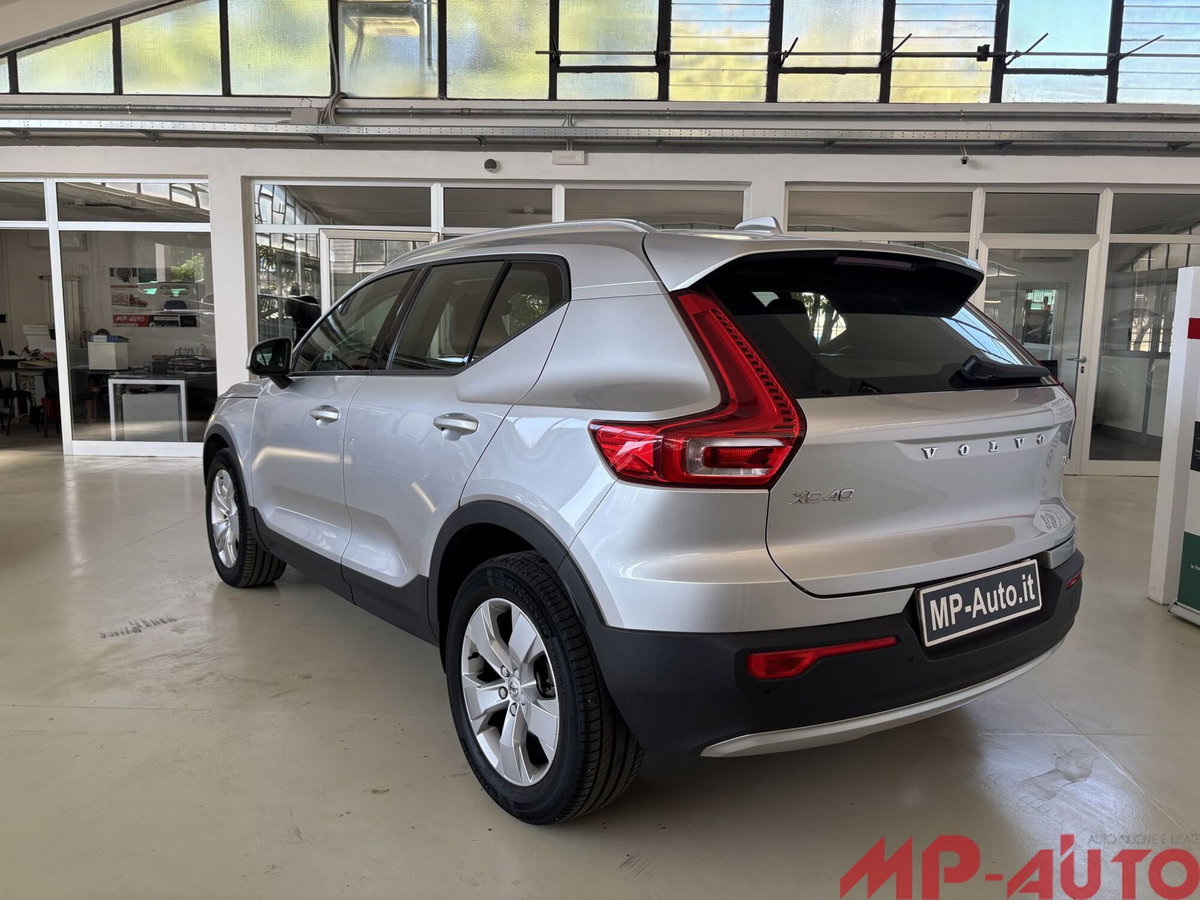 Volvo XC40 T3 (4)