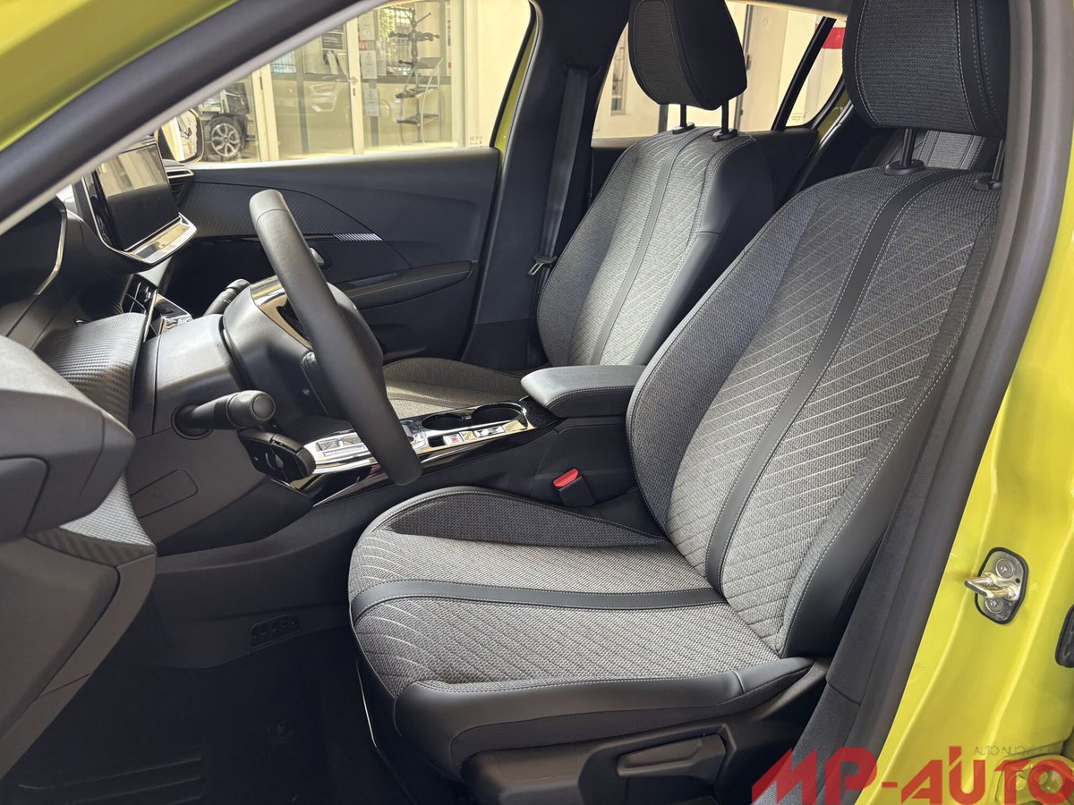 Peugeot 208 Turbo 110 S&S 5 porte Allure (11)