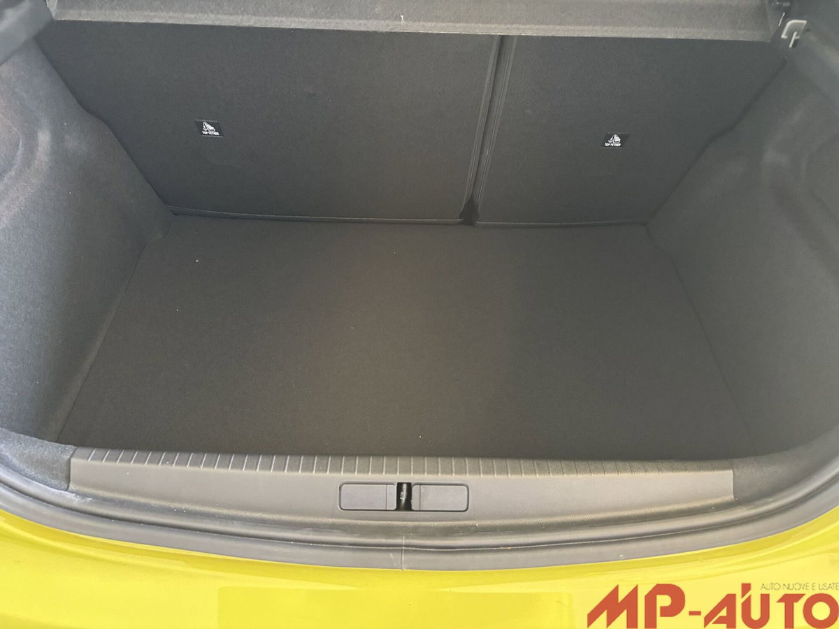 Peugeot 208 Turbo 110 S&S 5 porte Allure (14)