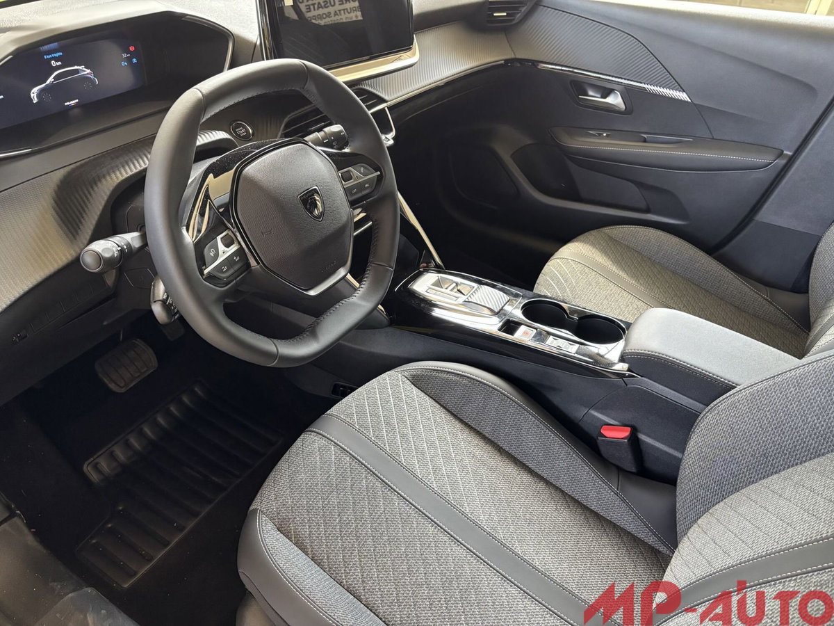 Peugeot 208 Turbo 110 S&S 5 porte Allure (9)