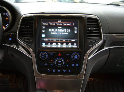 Jeep Grand Cherokee 3.0 V6 CRD 250 CV Multijet II Overland (9)