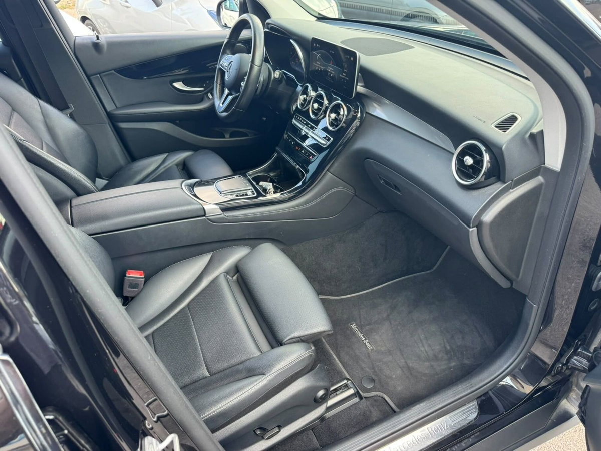 Mercedes-Benz GLC SUV 220 d 4Matic Sport (10)