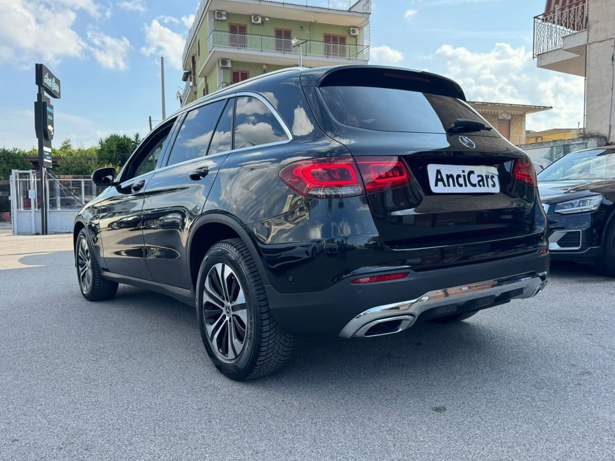 Mercedes-Benz GLC SUV 220 d 4Matic Sport (16)