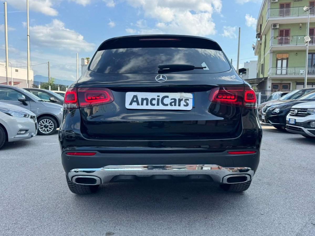 Mercedes-Benz GLC SUV 220 d 4Matic Sport (17)