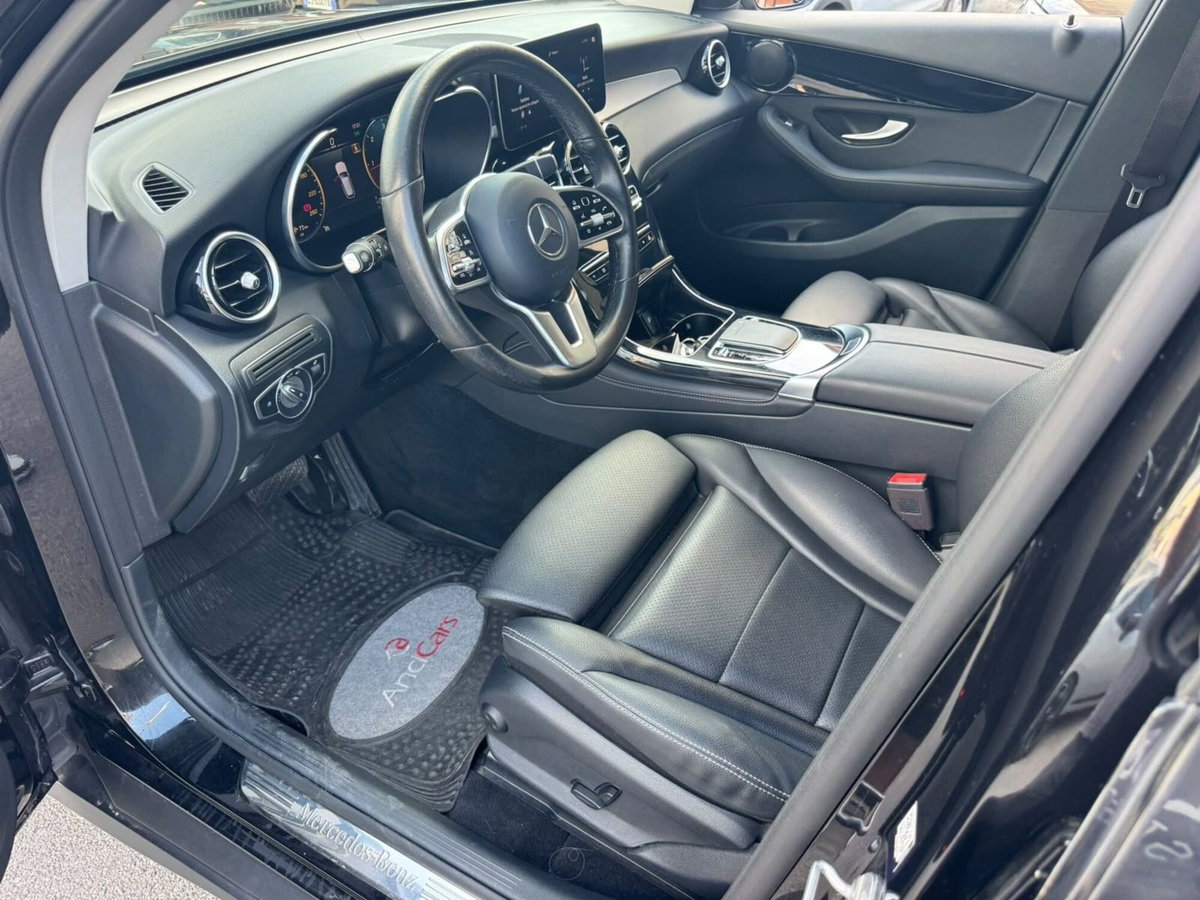 Mercedes-Benz GLC SUV 220 d 4Matic Sport (5)
