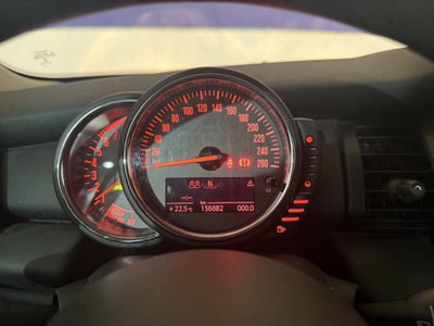 MINI Mini 1.5 One Essential (19)