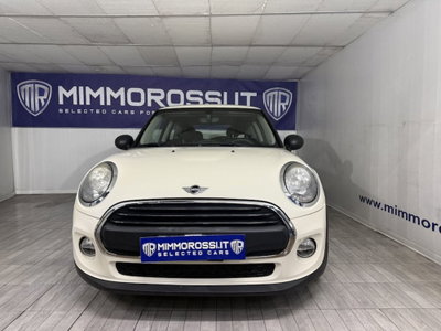 MINI Mini 1.5 One Essential (5)