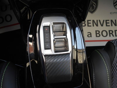 Peugeot 2008 1.2 hybrid GT Exclusive 145cv e-dcs6 (10)