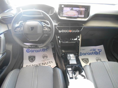 Peugeot 2008 1.2 hybrid GT Exclusive 145cv e-dcs6 (12)