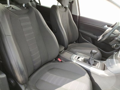 Peugeot 308 PureTech Turbo 130 S&S Allure Pack (19)