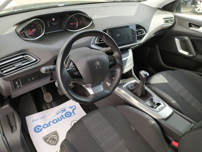 Peugeot 308 PureTech Turbo 130 S&S Allure Pack (4)