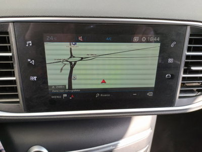 Peugeot 308 PureTech Turbo 130 S&S Allure Pack (6)