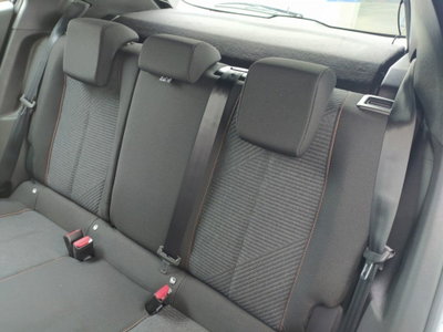Peugeot 2008 1.2 puretech Style s&s 100cv (10)