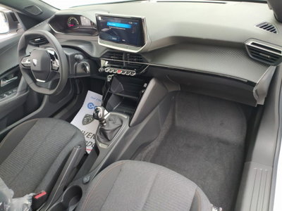 Peugeot 2008 1.2 puretech Style s&s 100cv (4)
