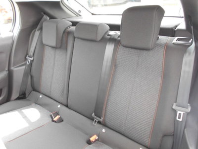 Peugeot 208 PureTech 100 Stop&Start 5 porte GT (10)