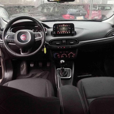 Fiat Tipo Station Wagon Tipo 1.6 Mjt S&S DCT SW Lounge (16)