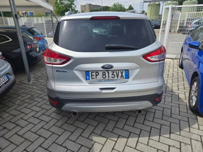 Ford Kuga 2.0 TDCI 140 CV 4WD Titanium (9)