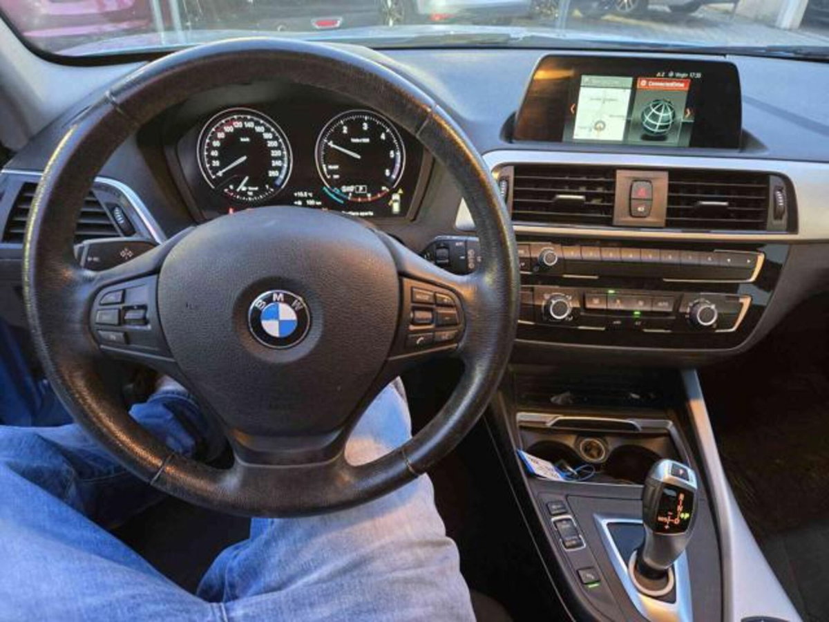 BMW Serie 1 116d 2.0 116CV cat 5 porte Attiva DPF (18)