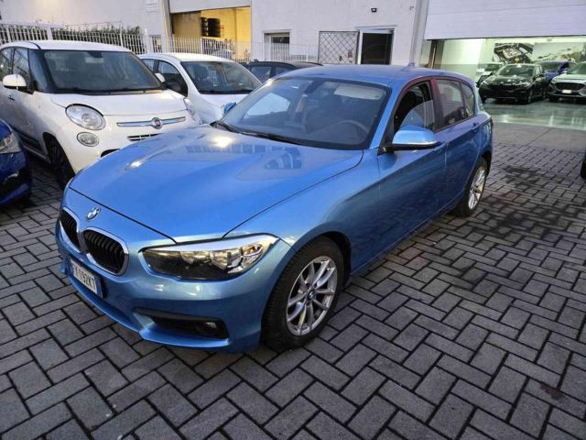 BMW Serie 1 116d 2.0 116CV cat 5 porte Attiva DPF (6)