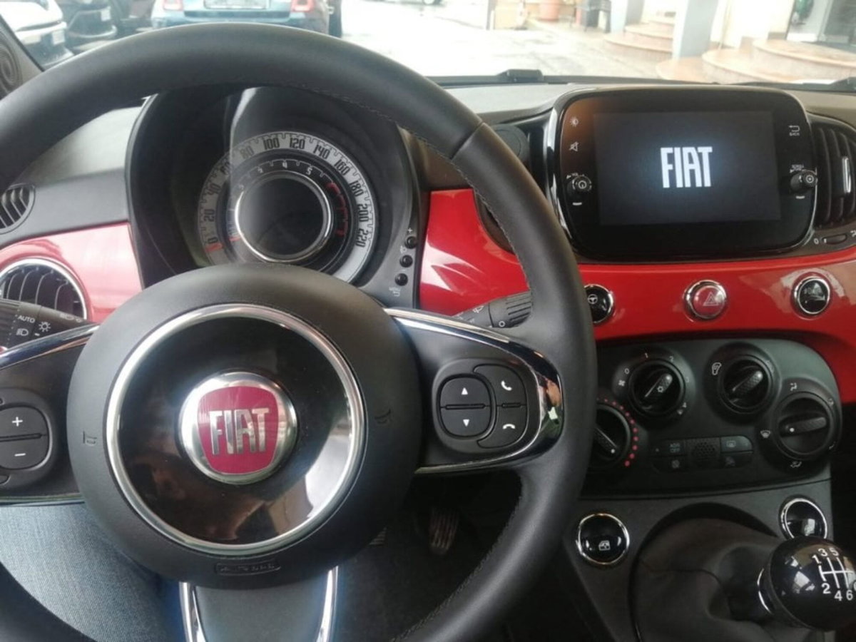 Fiat 500 1.0 Hybrid Red (6)
