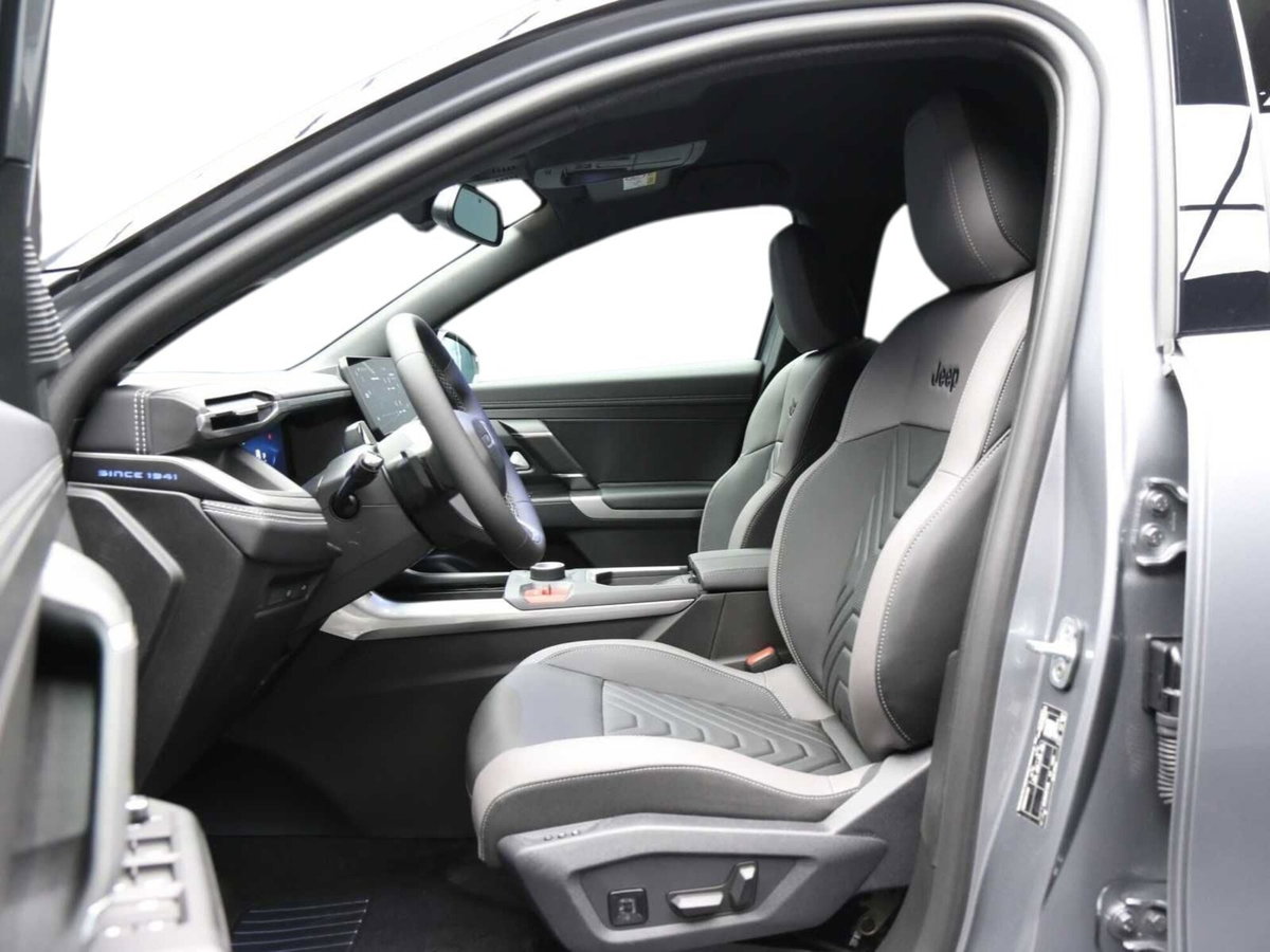 Jeep Compass 1.2 turbo 48V e-hybrid Summit fwd 145cv edct6 (7)