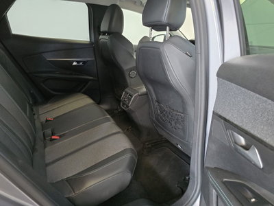 Peugeot 3008 BlueHDi 130 S&S EAT8 Allure Pack (18)