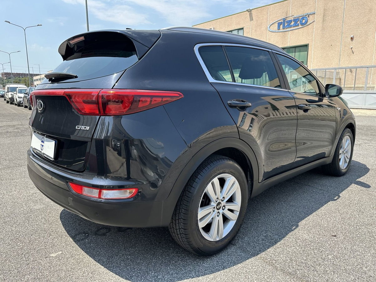 Kia Sportage 1.7 CRDI 2WD Business Class (4)