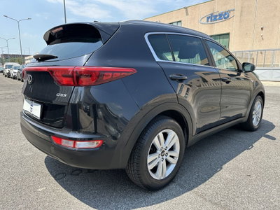 Kia Sportage 1.7 CRDI 2WD Business Class (4)