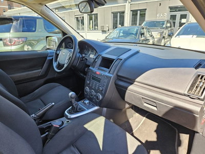 Land Rover Freelander 2.2 TD4 S.W. S (9)