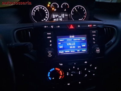 Lancia Ypsilon 1.2 69 CV 5 porte Gold (3)