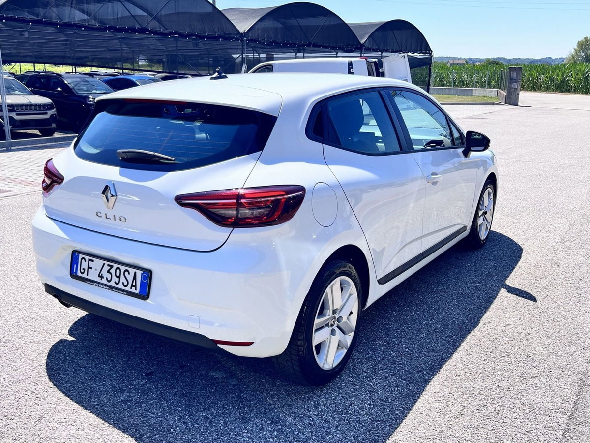 Renault Clio TCe 90 CV 5 porte Zen (3)