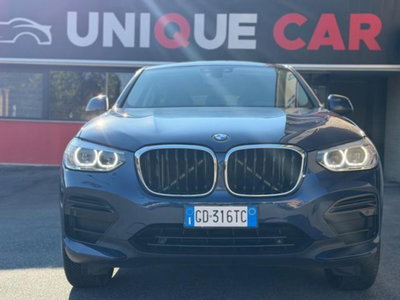 BMW X4 xDrive20d 48V Business Advantage (2)