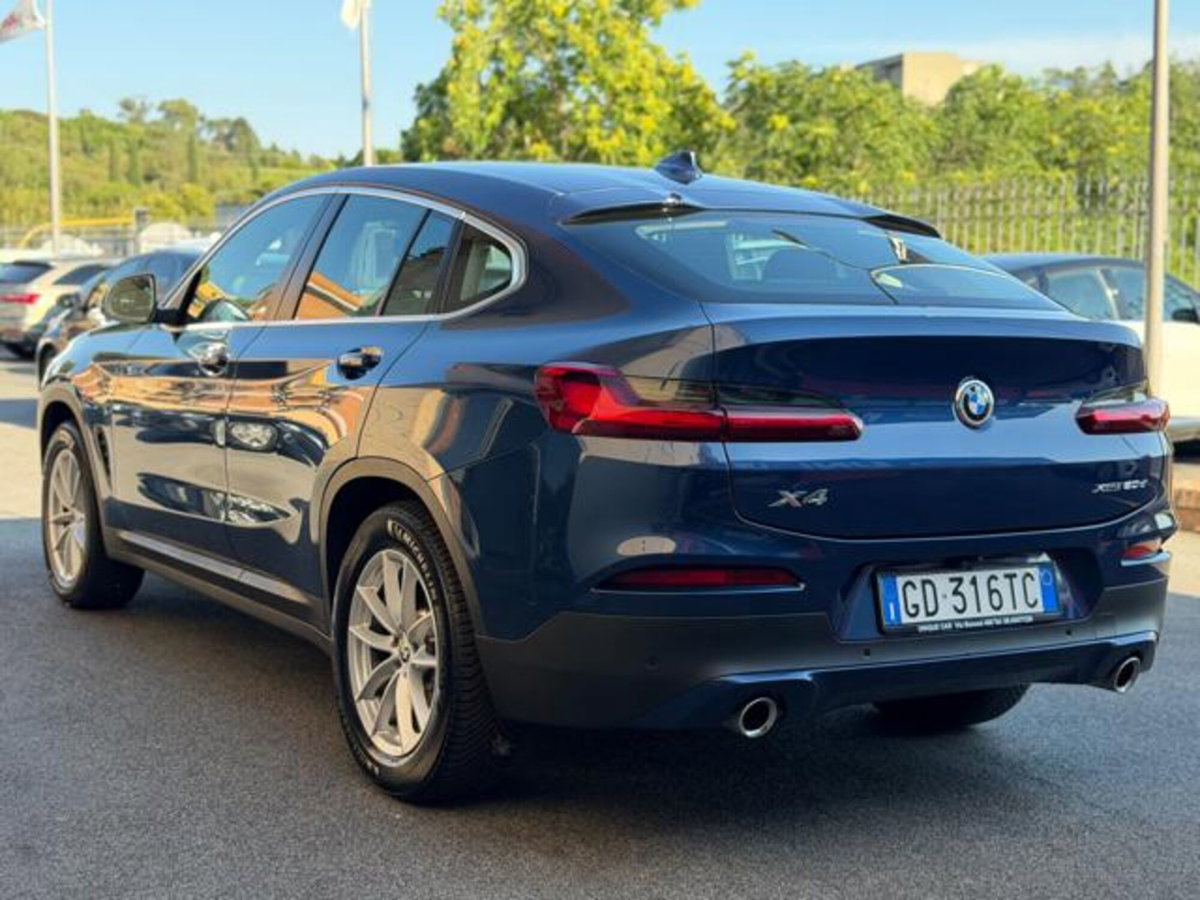 BMW X4 xDrive20d 48V Business Advantage (4)