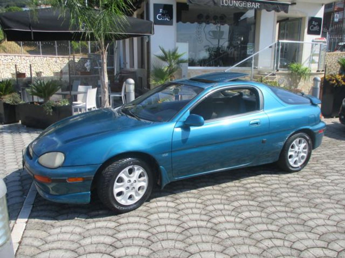 Mazda MX-3 1.8i V6 24V cat (3)