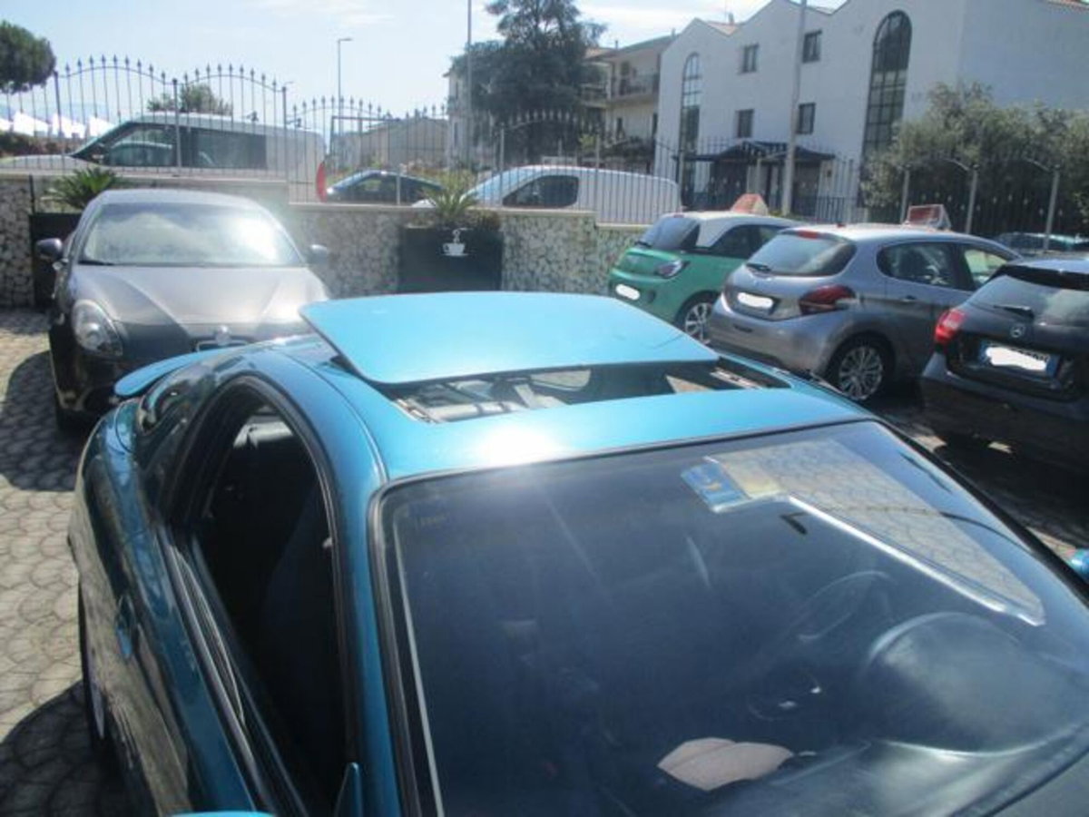 Mazda MX-3 1.8i V6 24V cat (6)