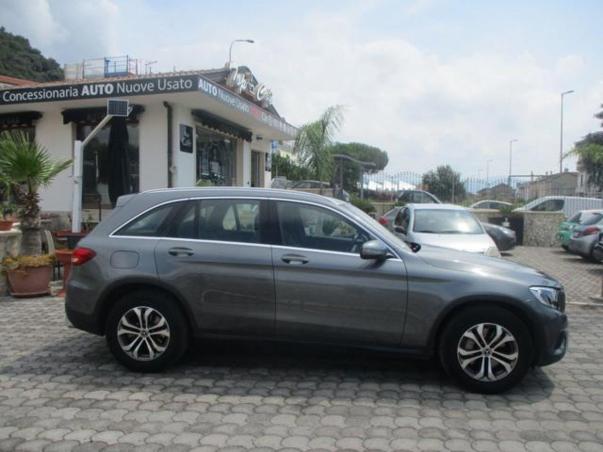 Mercedes-Benz GLC Coupé 220 d 4Matic Coupé Exclusive (5)