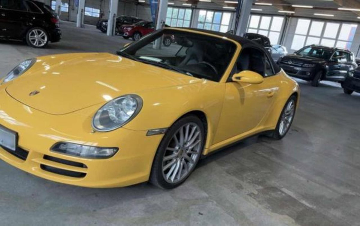 Porsche 911 Cabrio Carrera 4S