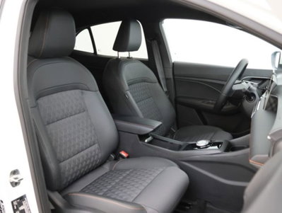 Mg MG3 1.5 Standard (11)