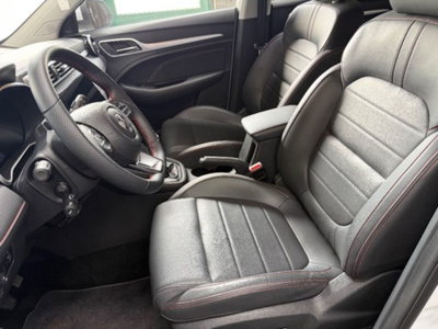 Mg ZS ZS 1.5 Luxury (11)