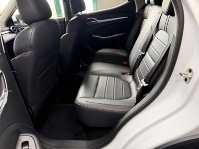 Mg ZS ZS 1.5 Luxury (9)