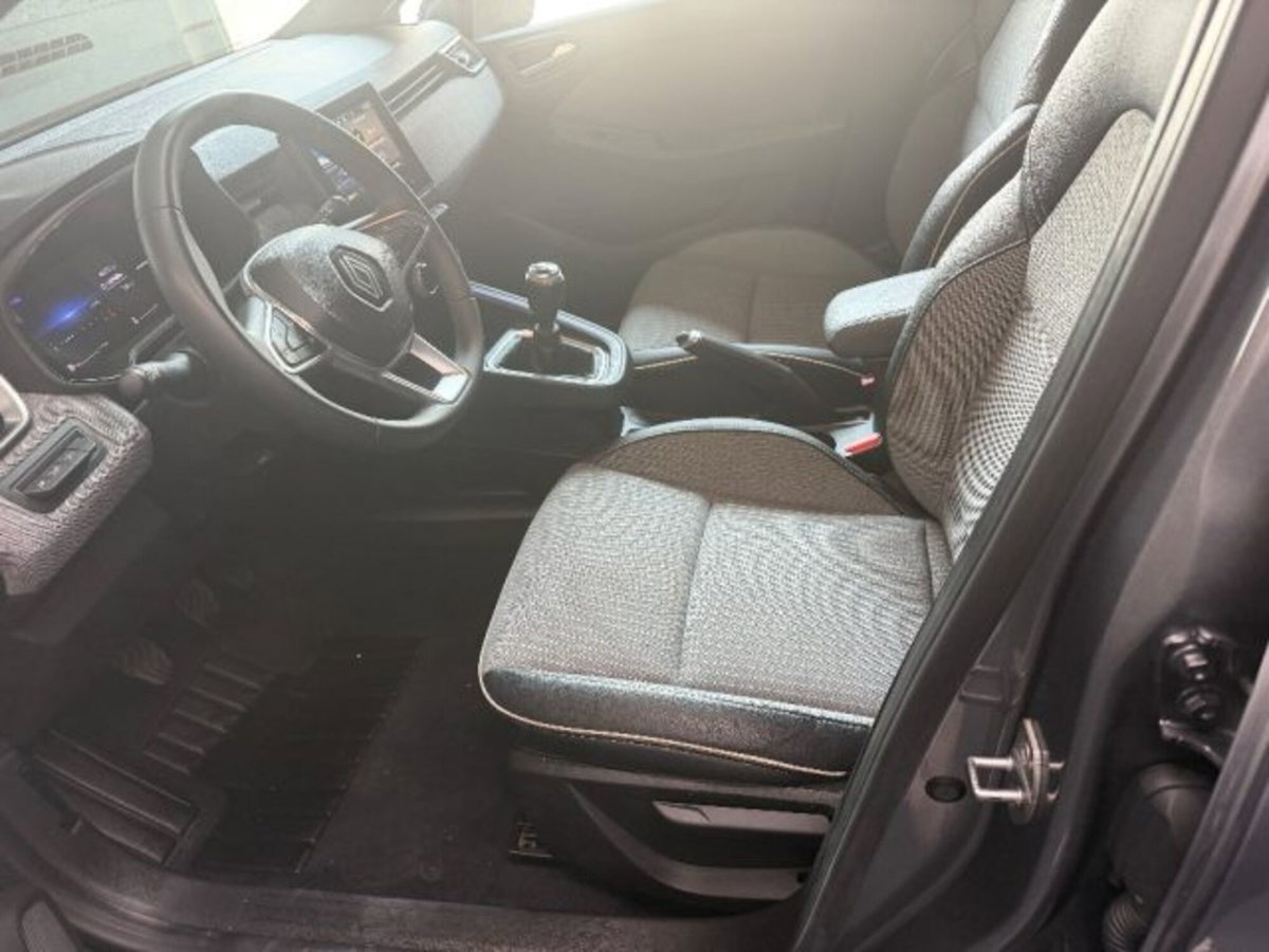 Renault Clio TCe 90 CV 5 porte Business (10)