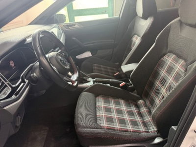 Volkswagen Polo 2.0 TSI DSG GTI BlueMotion Technology (11)