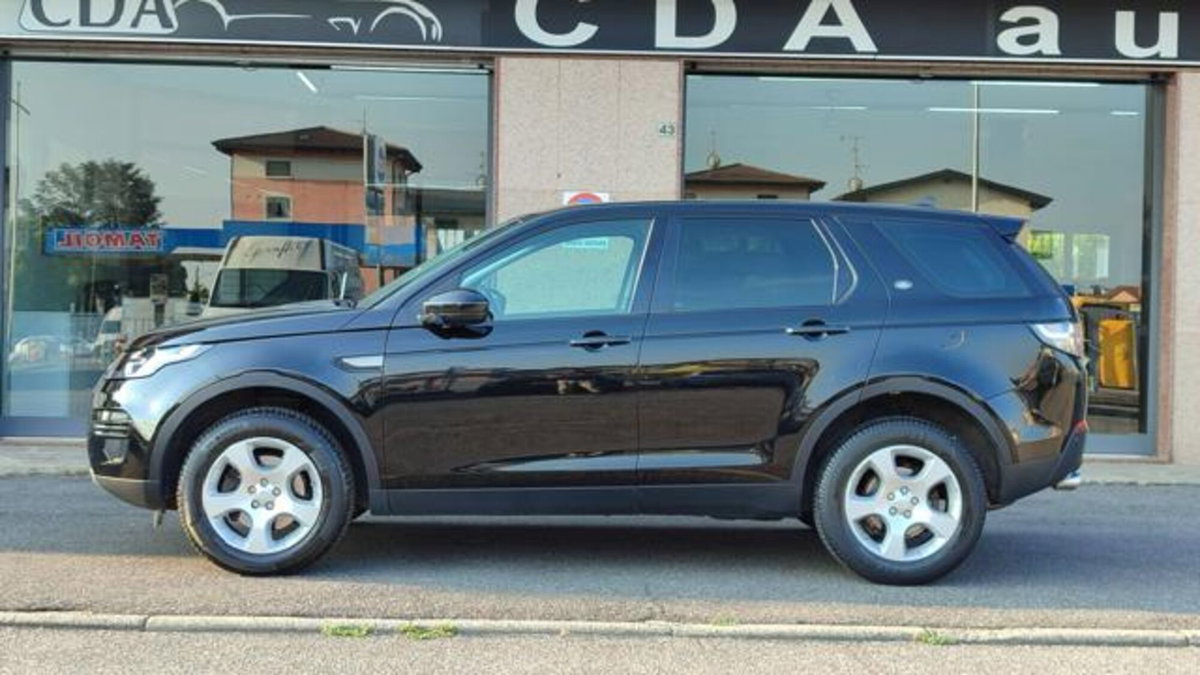 Land Rover Discovery Sport 2.0 TD4 150 CV HSE (3)