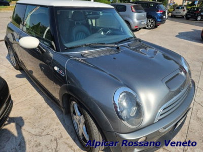 MINI Mini 1.6 16V Cooper S (2)