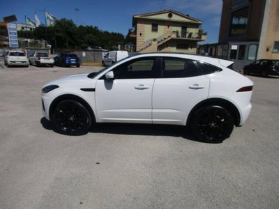 Jaguar E-Pace 2.0D 150 CV AWD R-Dynamic SE (4)