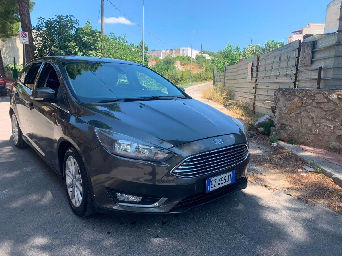 Ford Focus 1.6 TDCi 115 CV Titanium (3)