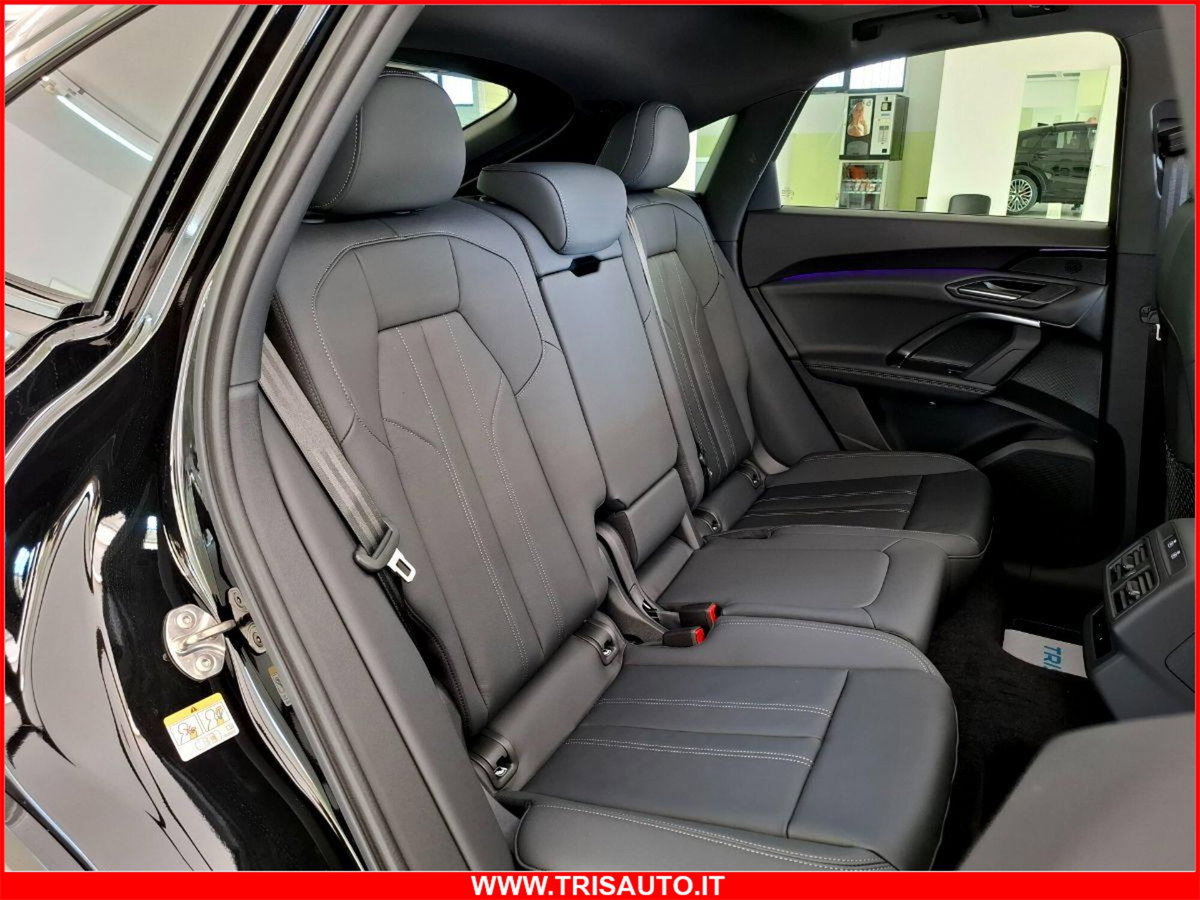 Audi Q5 Sportback Sportback 40 2.0 tdi mhev 12V quattro s-tronic (12)
